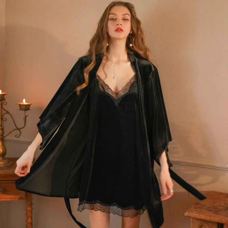 セクシーなゴールデンベルベットの深いVネックパジャマ、キャミソール、レースのナイトガウン、外側のローブセット、秋と冬の大きいサイズ、ホームウェア、パジャマ