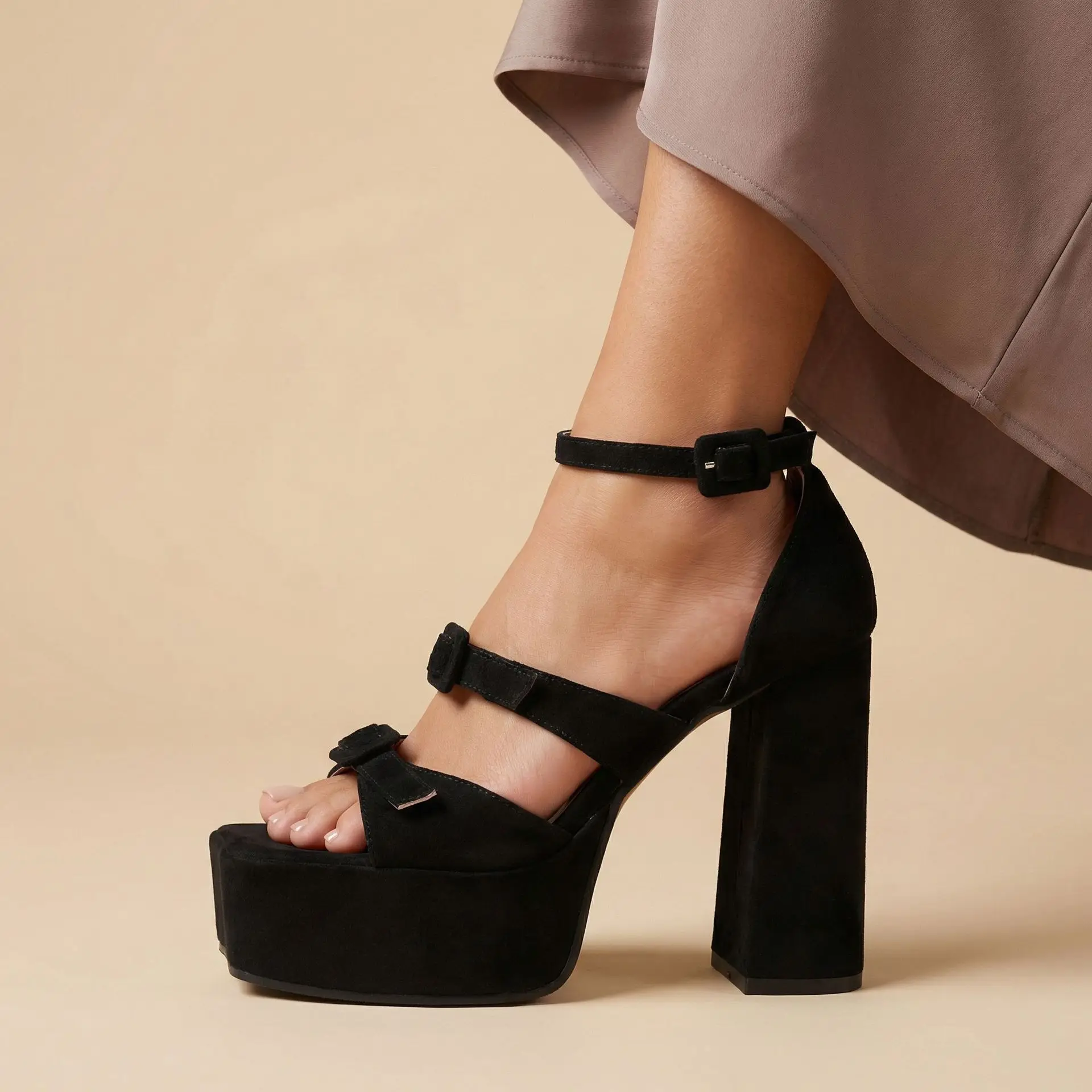 Women's Platform Block Heel Sandals Triple Buckle Ankle Toe Straps Chunky Open-Toe Footwear Retro 90S-Inspired Design for Night