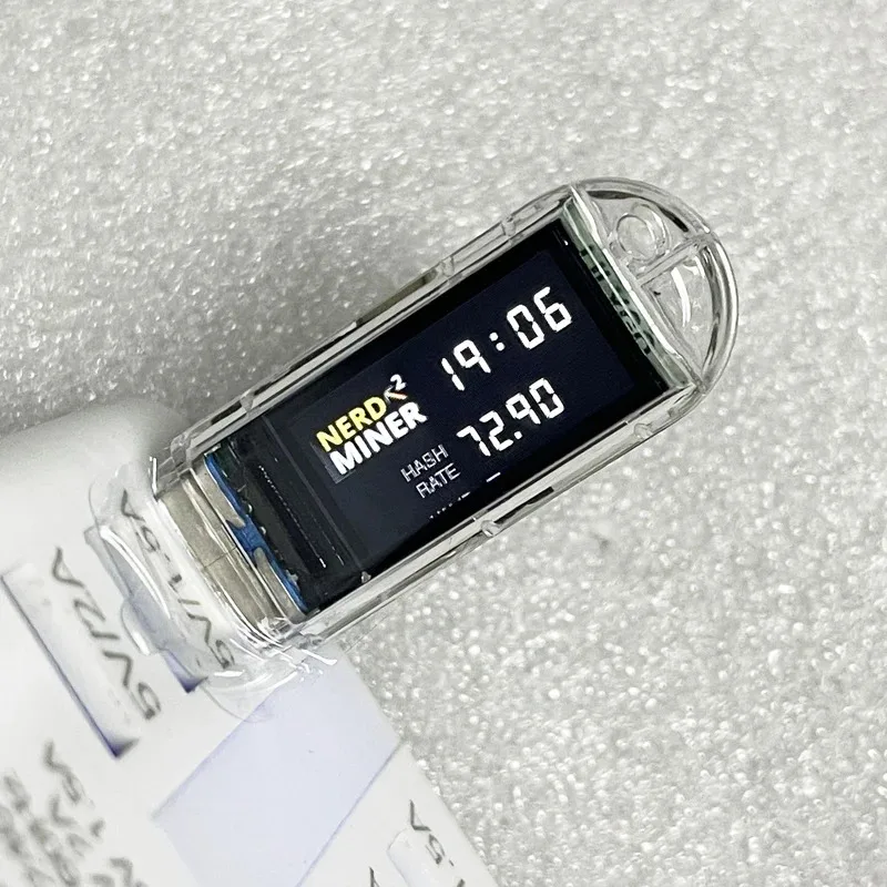 Nerd Miner 73Kh/s USB Miner Thumb Bitcoin Miner Solo Lottery Miner 미니 디스플레이 Luckyminer V3 플러그 앤 플레이 Bitcoin Mining