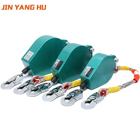 자체 후퇴 라이프라인 661lbs 가을 방지 장치 가을 보호 안전 장치를 연결하기 위한 개폐식 끈 안전 장치