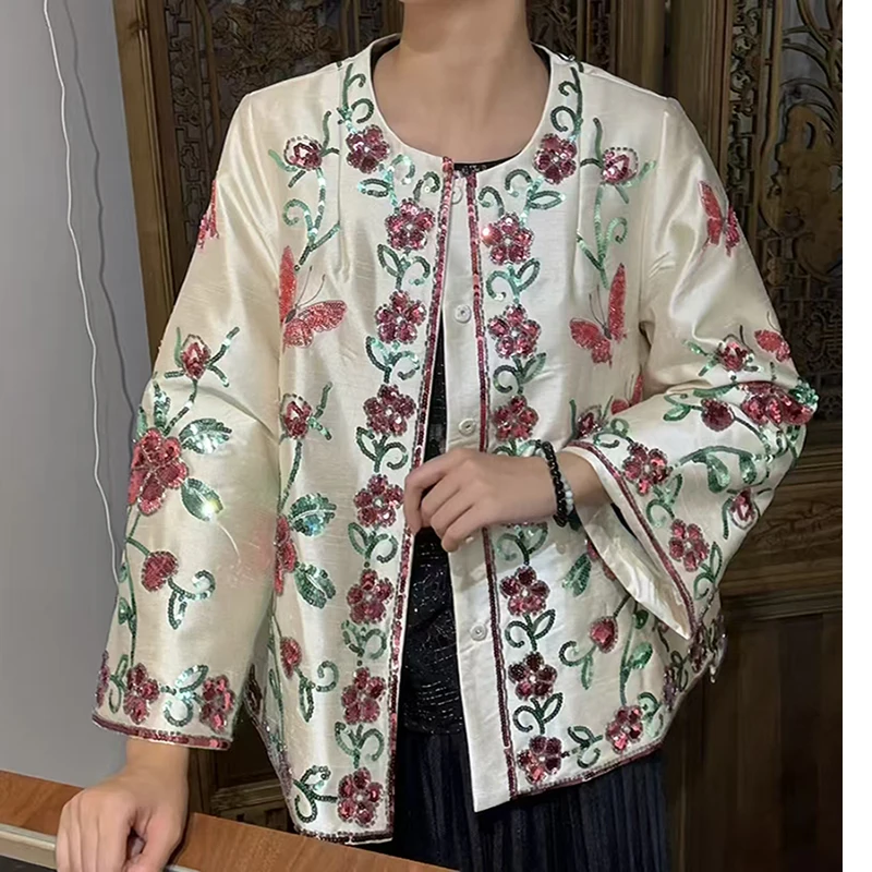 الربيع/الخريف جديد الراقية تصميم حصري رائعة مطرزة الترتر + زهرة فراشة زر مخفي معطف الحرير للنساء #1