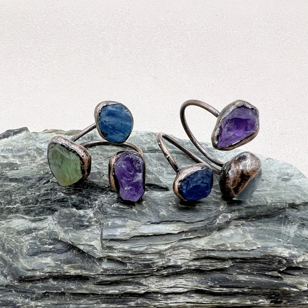 

10PCS Bronze Plated Three Stones Natural Raw Crystal Amethysts Fluorite Blue Apatite Adjustable Vintage Rings For Women BOHO