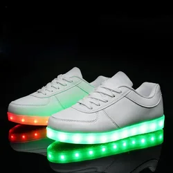 Zapatos luminosos con luces Led para niños, niños, niñas, hombres y mujeres, zapatillas de deporte Unisex, zapatos brillantes, moda, pareja, talla 35 ~ 46, negro, blanco