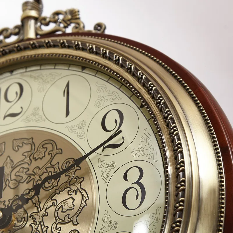 Metal double-sided clock, living room, European wall clock, silent, solid wood, decorative