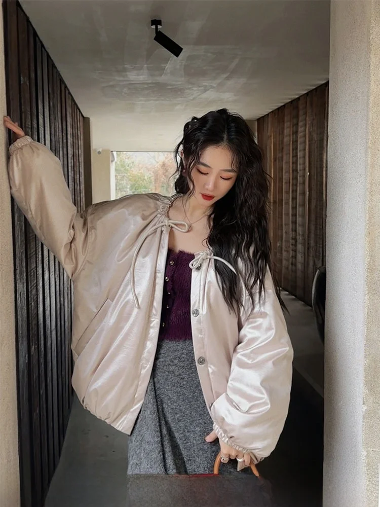 

Модная куртка Anji Bla Flower 2024 New Sle с жемчужной отделкой и позолотой, лимитированная серия