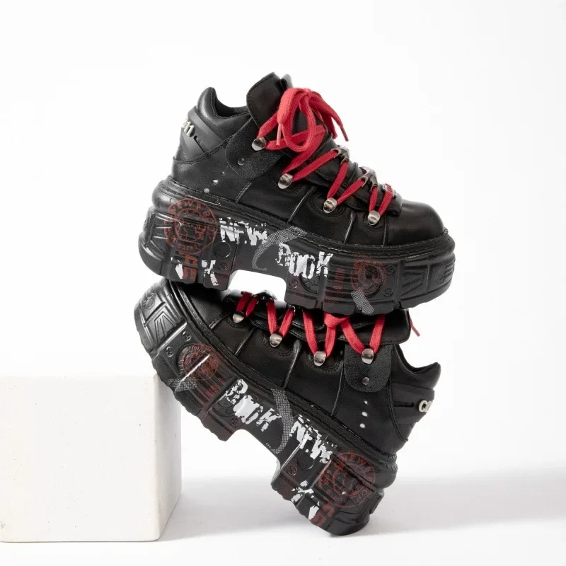 

2025 Women Retro Spanish Tank Sole Metal Platform Small Leather Dark Punk Muffin Bottom Street Shot Heightening Single Shoes