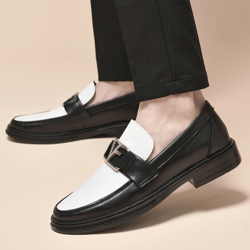 Men's Casual Shoes Slip On Business Oxfords for Men Loafers Patent Leather Handmade Formal Shoes Mocassin Round Toe Dress Shoes