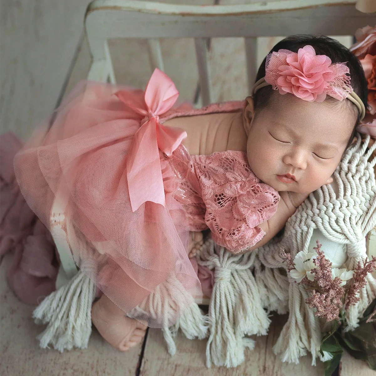 Ylsteed Purple Dusty Pink Newborn Lace Photography Outfits Big Bow Mesh Romper with Hairband Baby Girl Photography Clothes