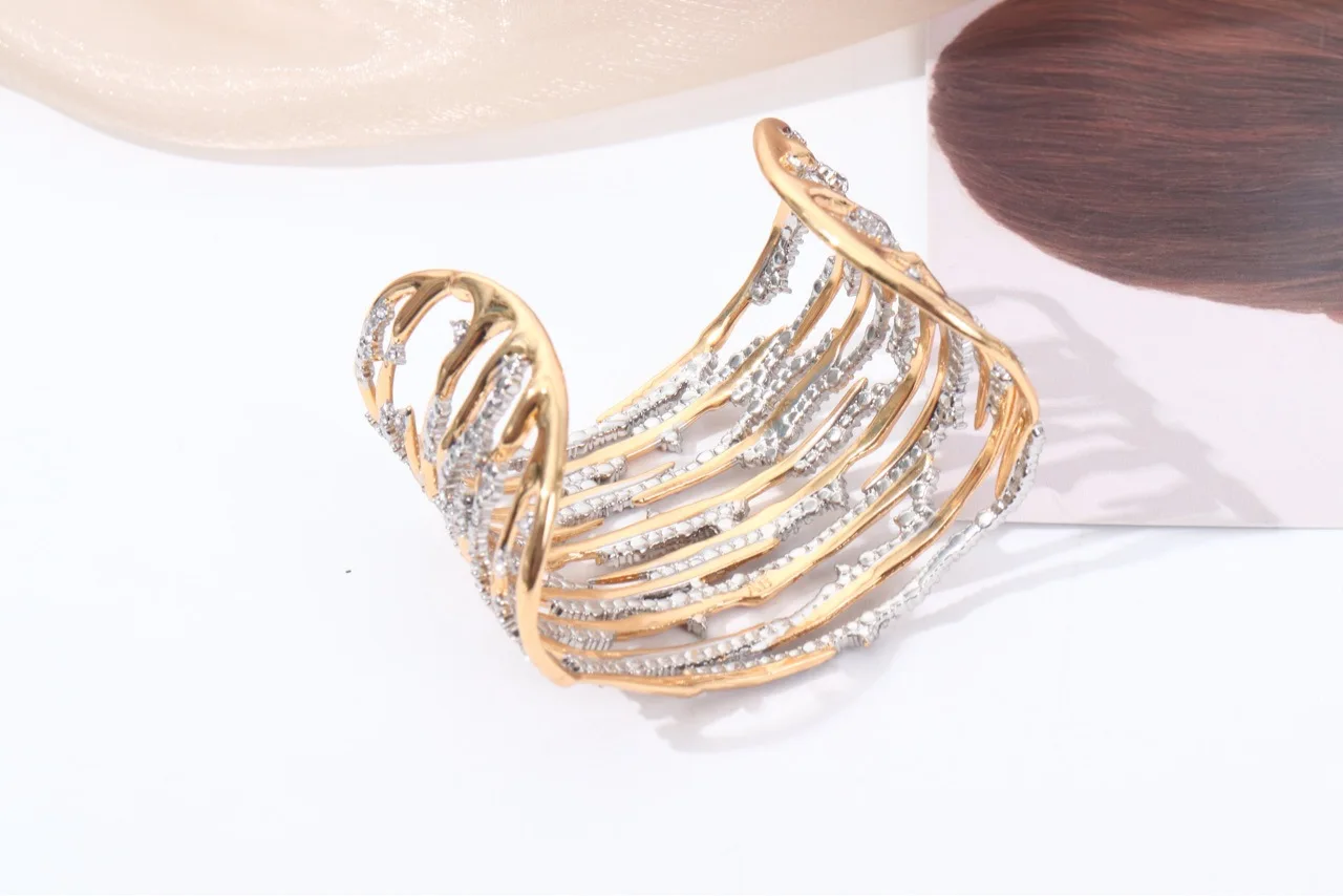 European And American Designers Create Trendy Zircon Bracelets Jewelry For Woman 2022 Trend