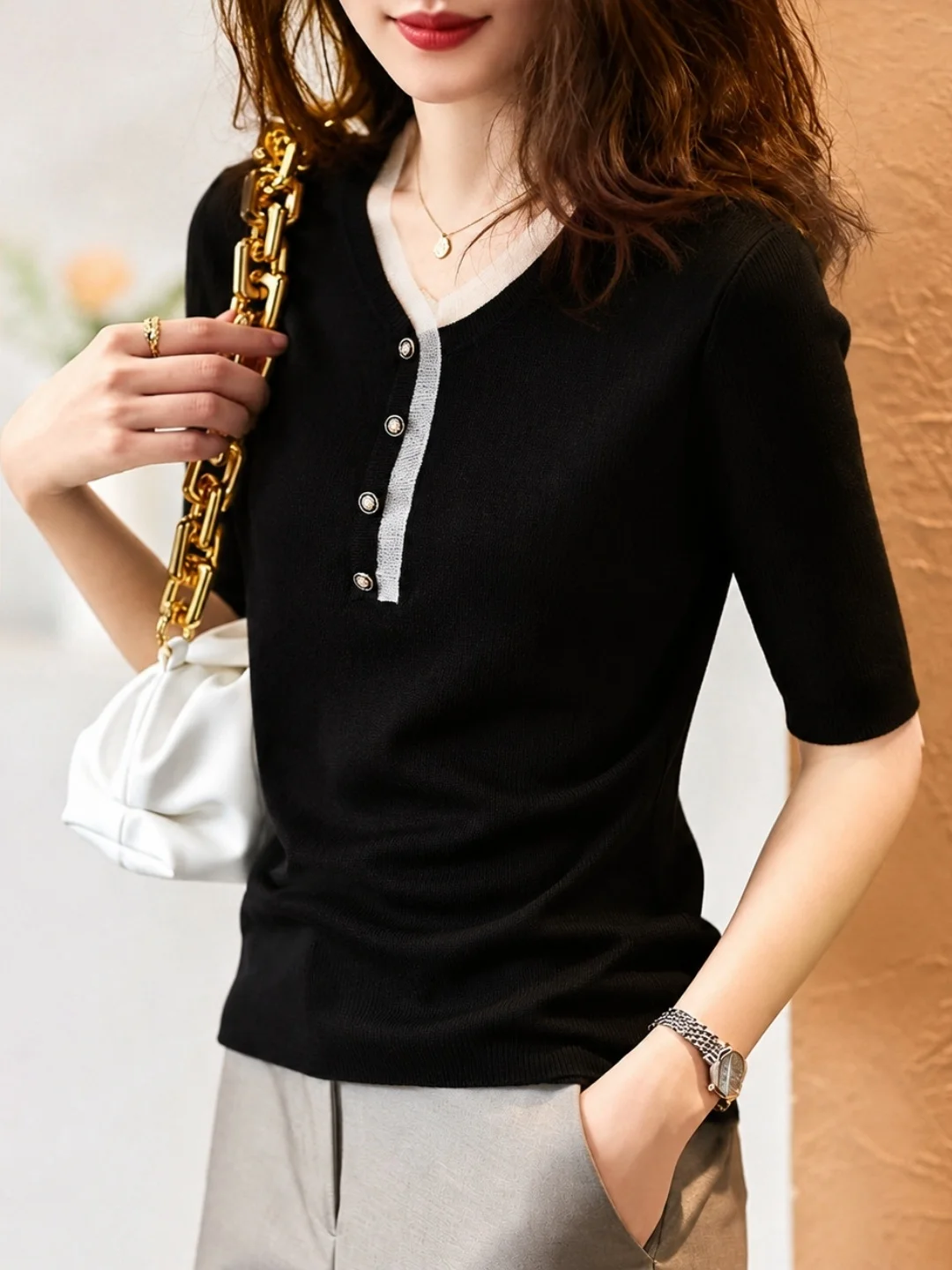 Fashionable V-Neck Knitwear Short Sleeve Women's Top Color Block Design Slimming Stylish Versatile Korean Style Silk Blend