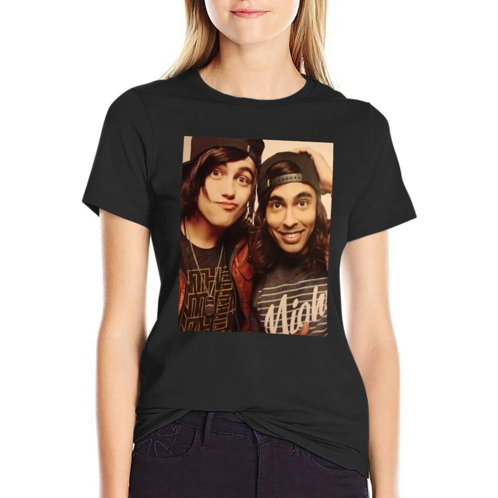 

Kellin Quinn and Vic Fuentes Graphic T-shirt vintage clothes funny oversized cat shirts for Women