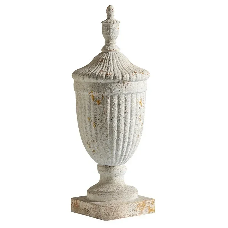 European retro, old creative home, decorative ornaments bar restaurant
