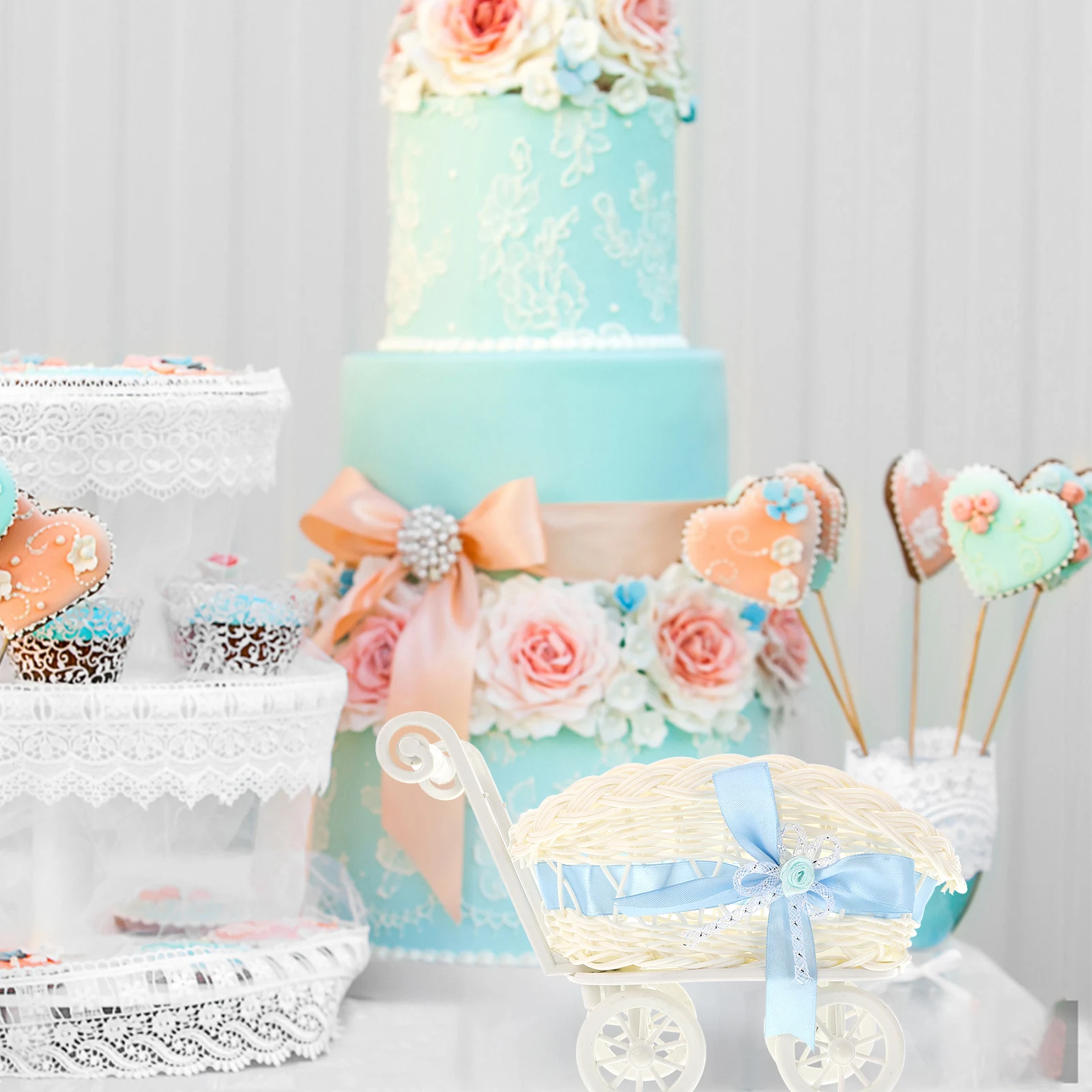 

Trolley Shaped Woven Candy Basket Shower Gift Small Basket Flower Storage Party Favor Small Baskets for Favors