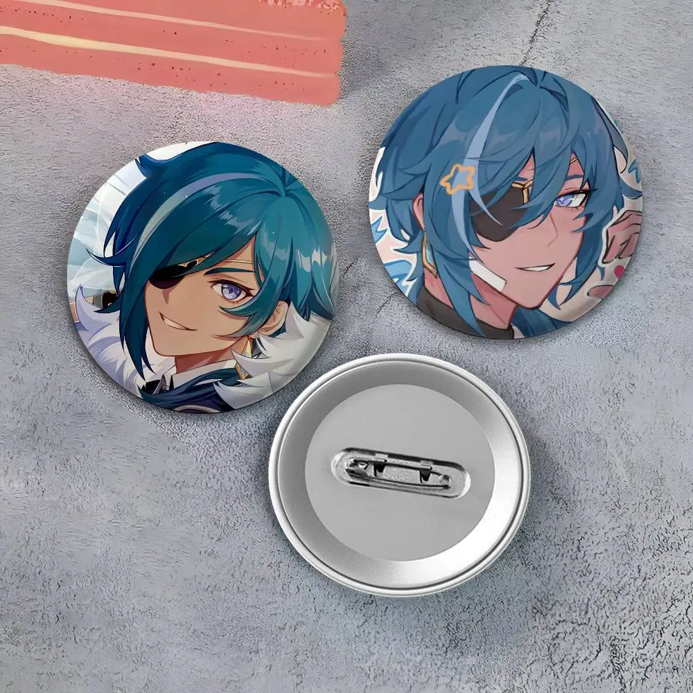 Kaeya Genshin تأثير شارات مستديرة رائعة شارة دبابيس دبابيس الإبداعية للملابس قبعة ظهره هدية الملحقات