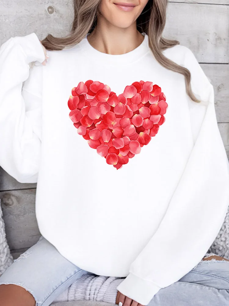 

Женская толстовка с круглым вырезом и рисунком в виде сердца с лепестками роз, повседневный пуловер с длинными рукавами, свободный крой, для повседневной носки