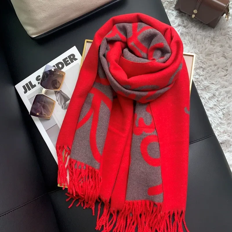 2025 New Europe Version Fashion Hair Scarf Senior Sense Office Thick Warm Shawl for Women Both Casual and Versatile Bib