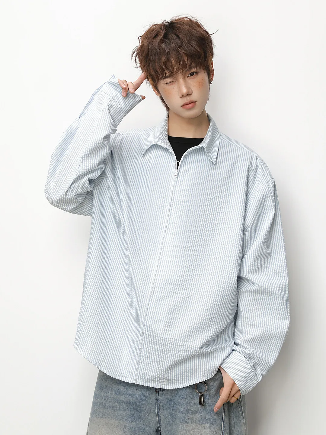 

Loose Fit Zipper Long Sleeve Striped Shirt Men's Spring Casual Versatile Short Wide Jacket Coat Korean Style Creative Design