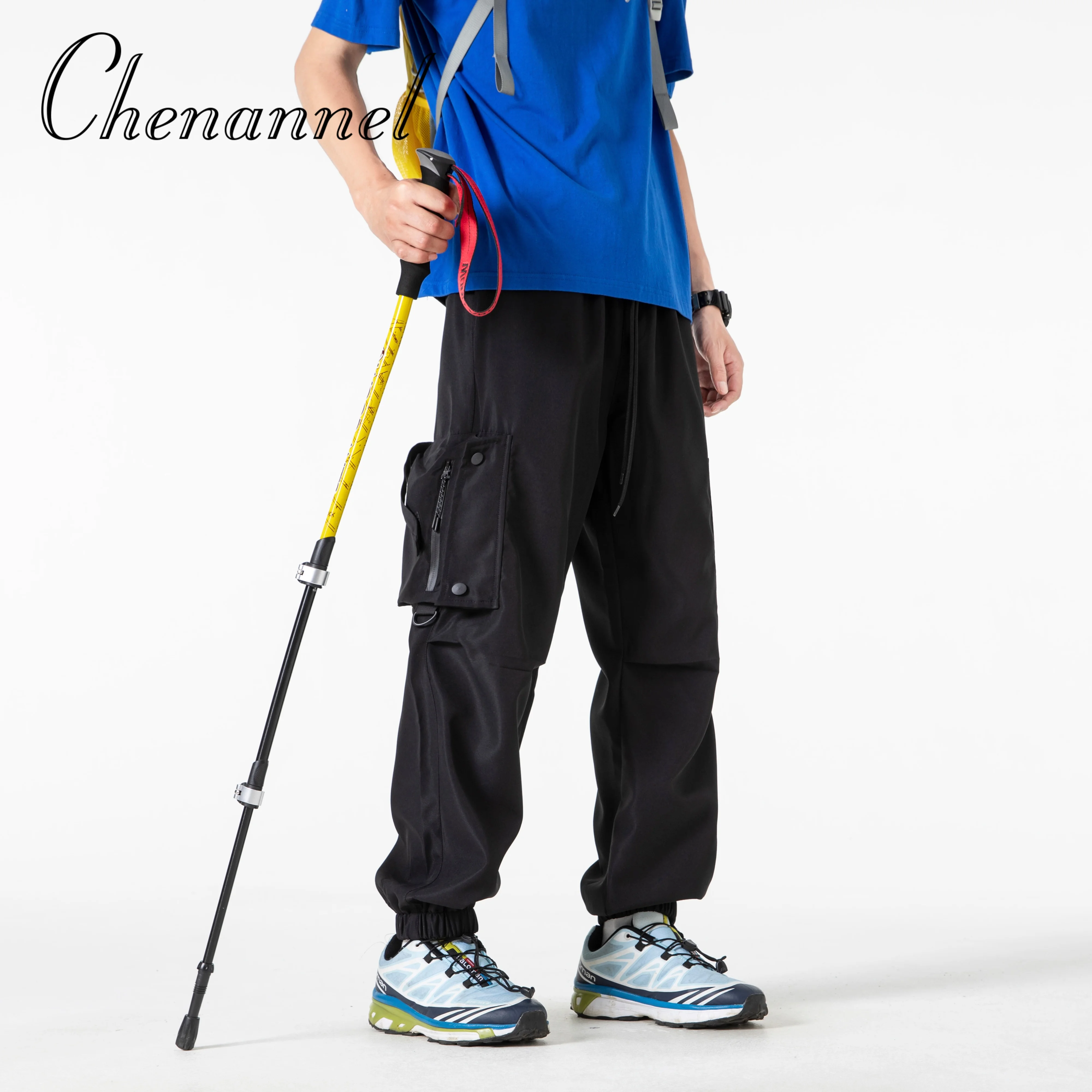 

New men's paratrooper loose and versatile casual pants with a black straight leg drape and multi pocket design