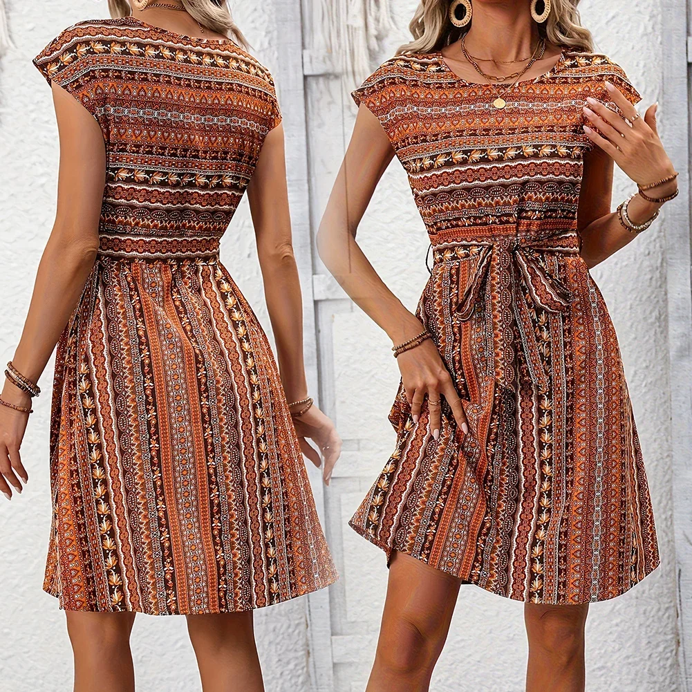 Oddychająca sukienka z nadrukiem w stylu etnicznym Sukienka w paski Modna sukienka z okrągłym dekoltem Sukienka z nadrukiem