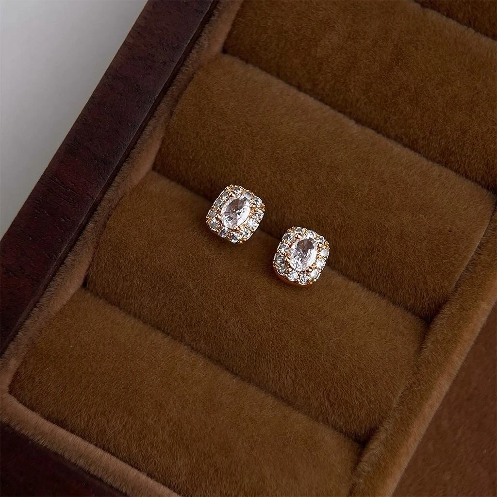 Oval Cut Crystal Halo Stud Earrings For Women Cushion Shape Frame Sparkling Zircon Gold Tone Elegant Daily Party Jewelry