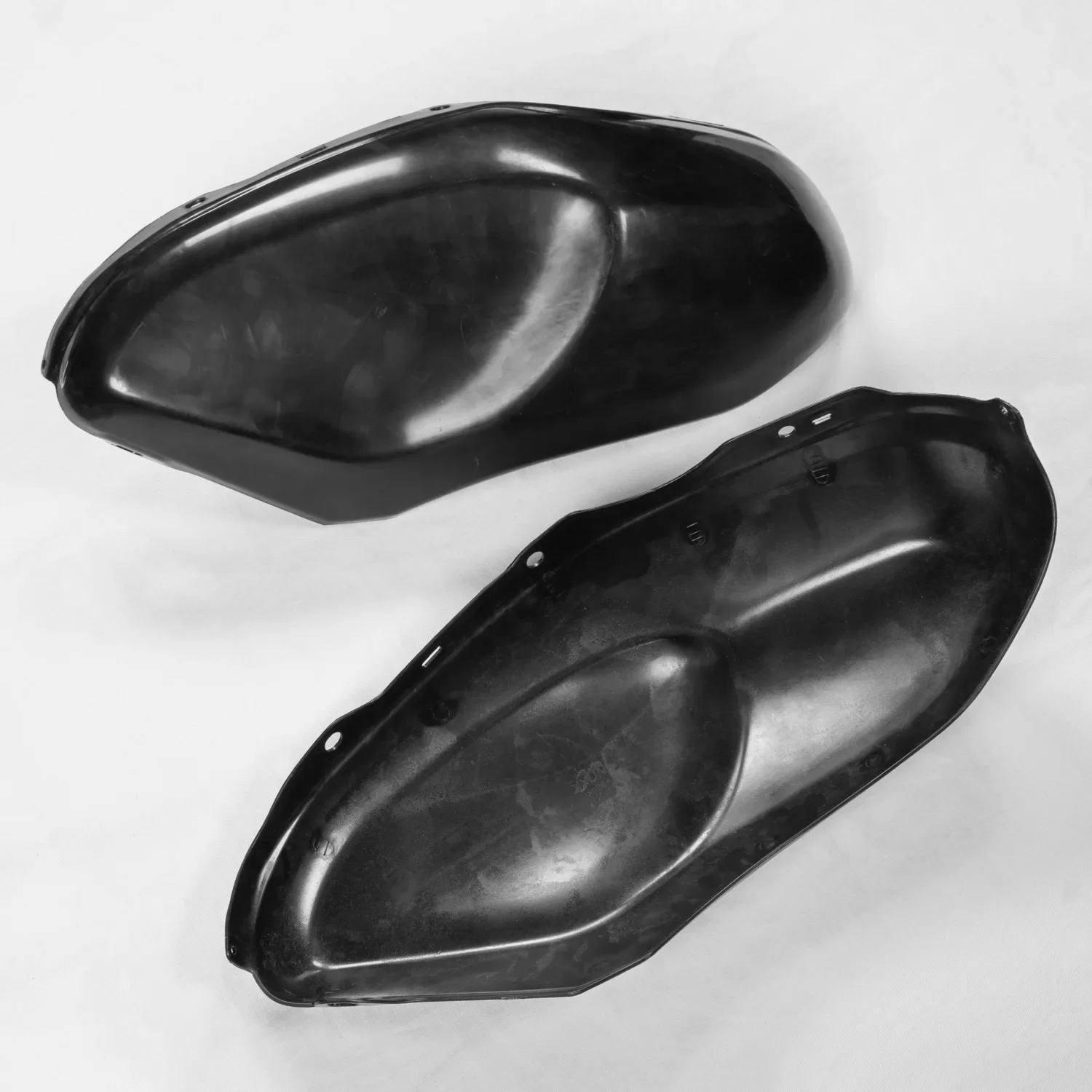 

Motorcycle Left Right Side Tank Covers For Yamaha XSR900 XSR 900 2016-2021 Gas Sliders Protectors Unpainted Accessories