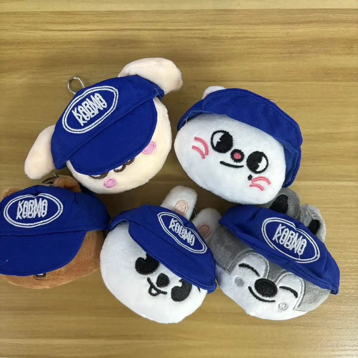 SKZOO pluche sleutelhanger Karma pluche teddy sleutelhanger knuffel Seoul FM week mantel pop magische schoolfans kinderen verjaardagscadeau