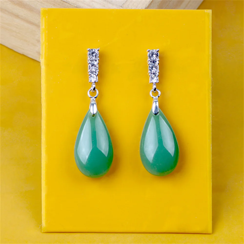 Natural White Green Jade Water Drop Stub Earring for Woman Trendy Stone Jade Dangle Earrings Vintage Party Bridal Jewelry Gift