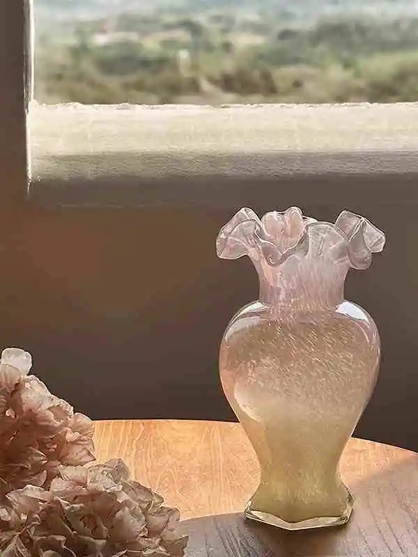 ピンクフェントンガラス花瓶古代人魚女王漆器フラワーホルダー花飾りロマンチックなインスタイル家の装飾