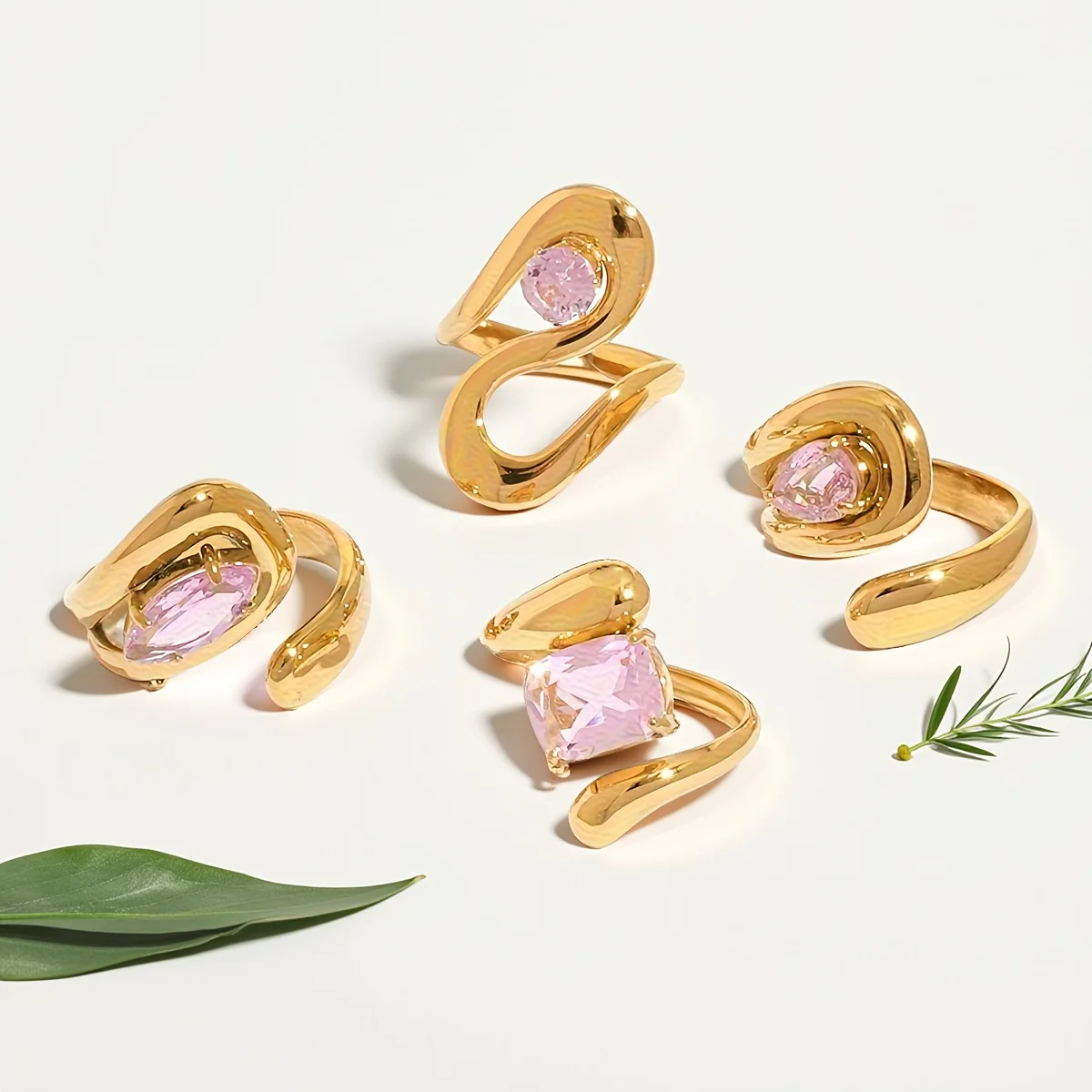 Кольца из нержавеющей стали 316L с цирконием, позолоченные 18 карат, водонепроницаемые качественные женские украшения, подходящие для повседневного ношения, отпуска и т. д.