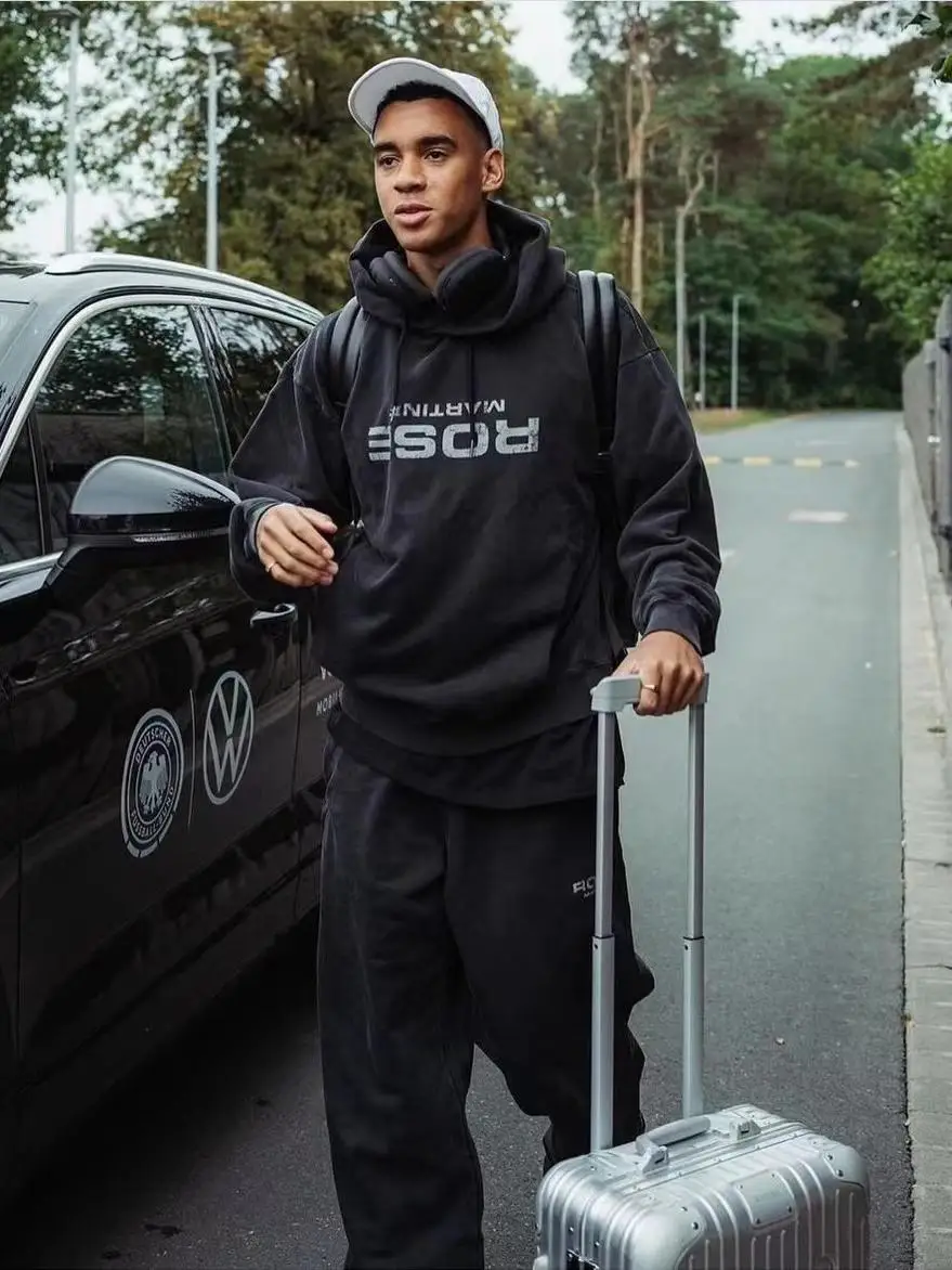 

e Rose 24FW Worn-In Waed Reverse Letter Print Hoodie Lazy Sle Casual Hat irt Trendy Loose Fit Youth ular All S...