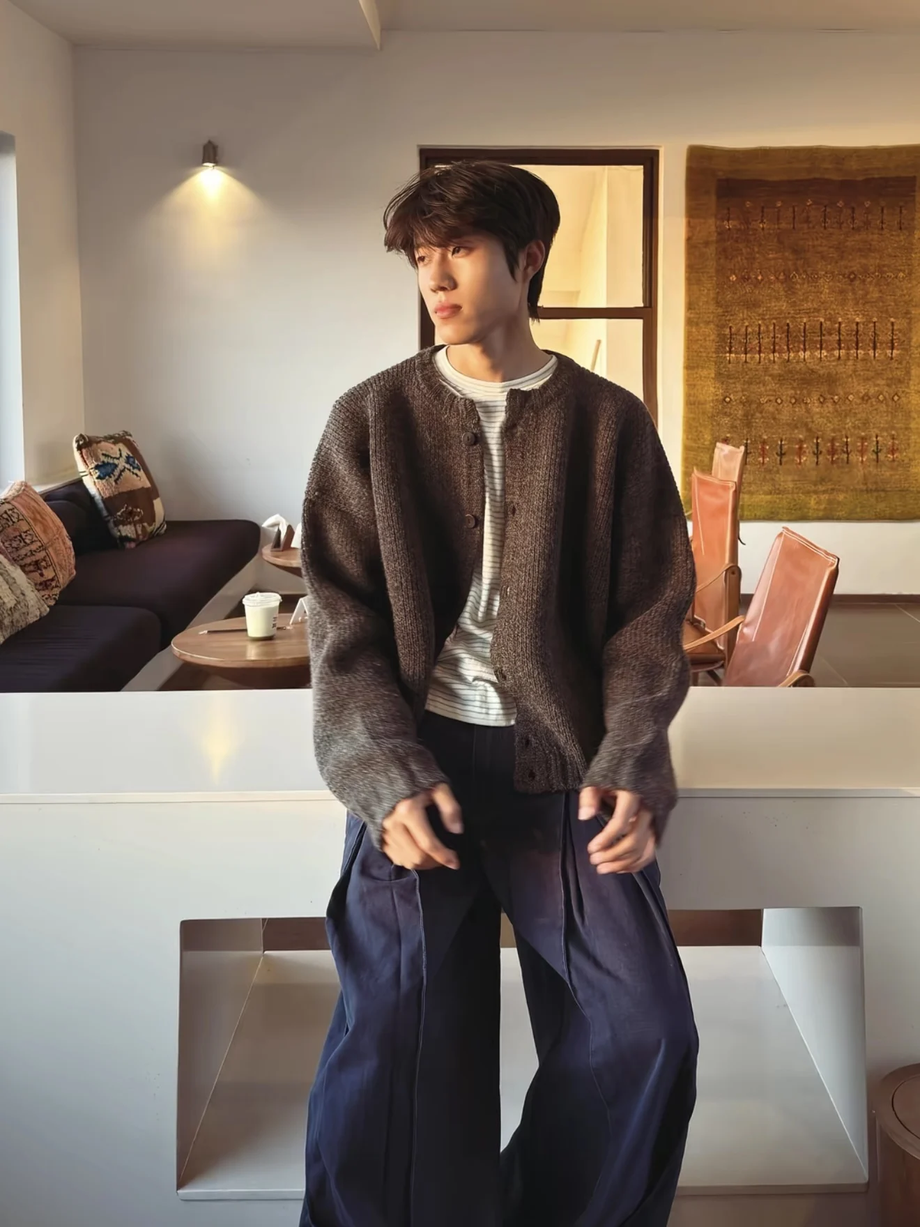 アメリカンレトロ油絵とピースボタンニットオープンカーディガン男女兼用秋冬ラウンドネック万能レイジーセーター...