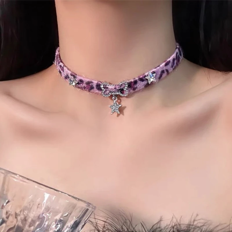 Plush Leopard Bone Necklace Choker Korean Kawaii Fashion Star Pendant Necklace Harajuku Sexy Accessories Women Y2K Jewelry Gift