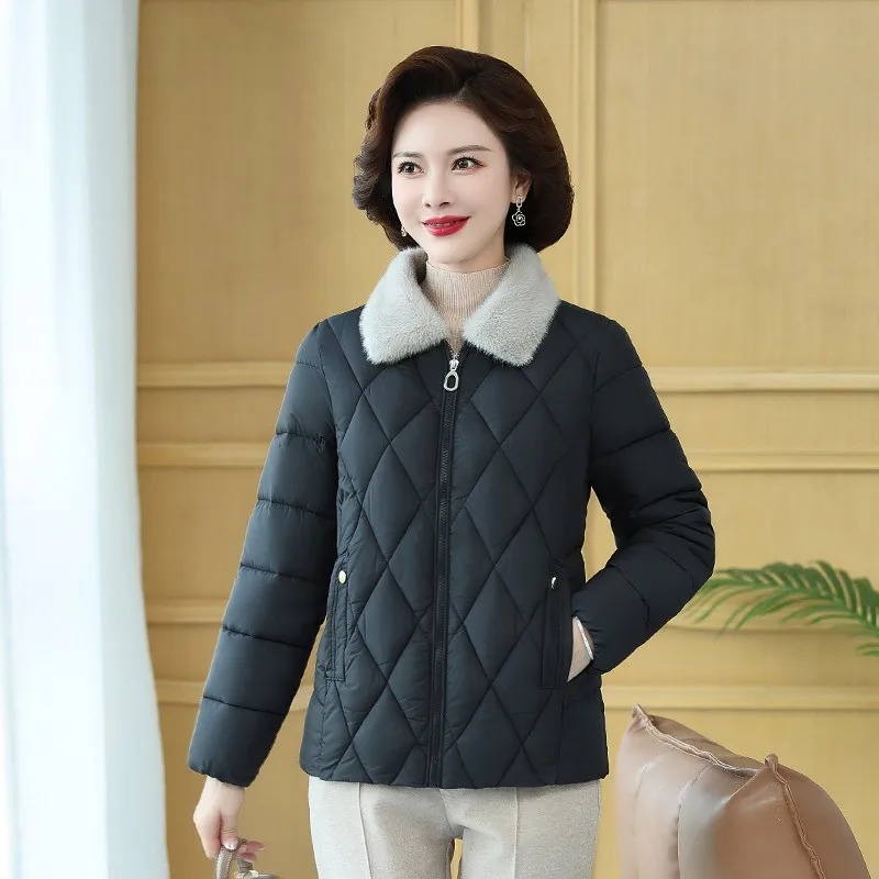 Women Lightweight Cotton Padded Parkas Short Jacket Casual Mom\'s Coat Autumn And Winter cotton Outwear