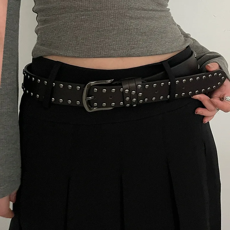 Stylish Western Punk-Style Belt Cool Girl's Edgy Versatile Jeans Belt Women's High-End Metal Statement Studded Belts