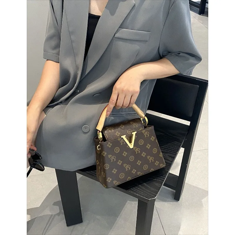 2025 new trendy women's bag classic printed single shoulder small square bag niche women's fashion chain crossbody bag