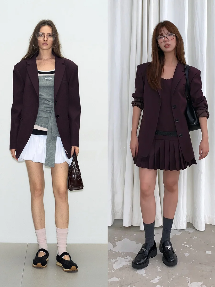 

Deesicile Lady's Suit Set with Pleated Skirt And Red Strap Ele Lady's Outfit for Commuting Polyester Material