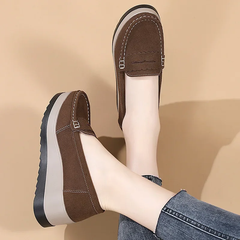 Platform Schoenen Voor Vrouwen Faux Suède Dames Schoenen Loafers Shollow Dames Schoenen Comfort Wedge Moeder Schoen Gevulkaniseerde Dames Schoenen