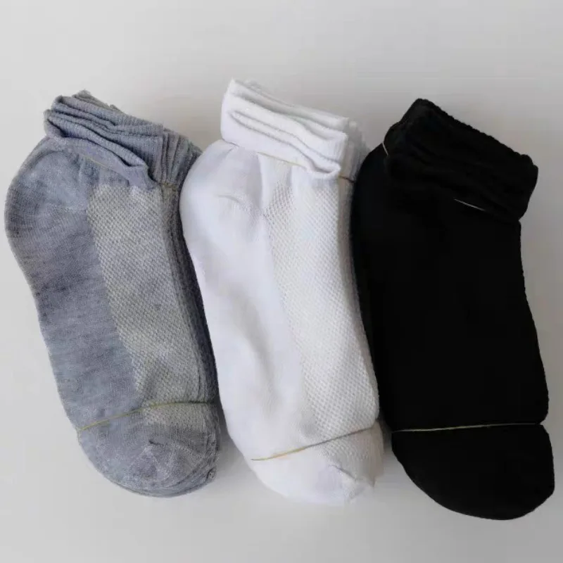 

Low Cut Men's Socks Solid Color Black White Grey Breathable Cotton Sports Socks Spring Summer Casual Comfortable Male Short Sock