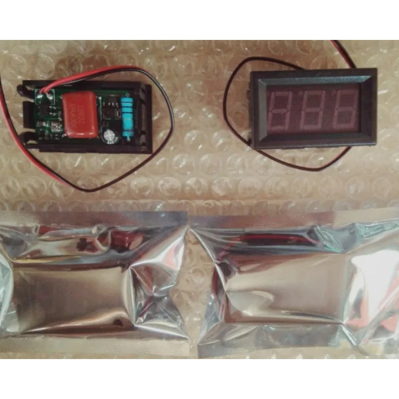 

LED Digital Display Two-wire AC Voltmeter Head Two-wire AC220V Mains 70V~500V