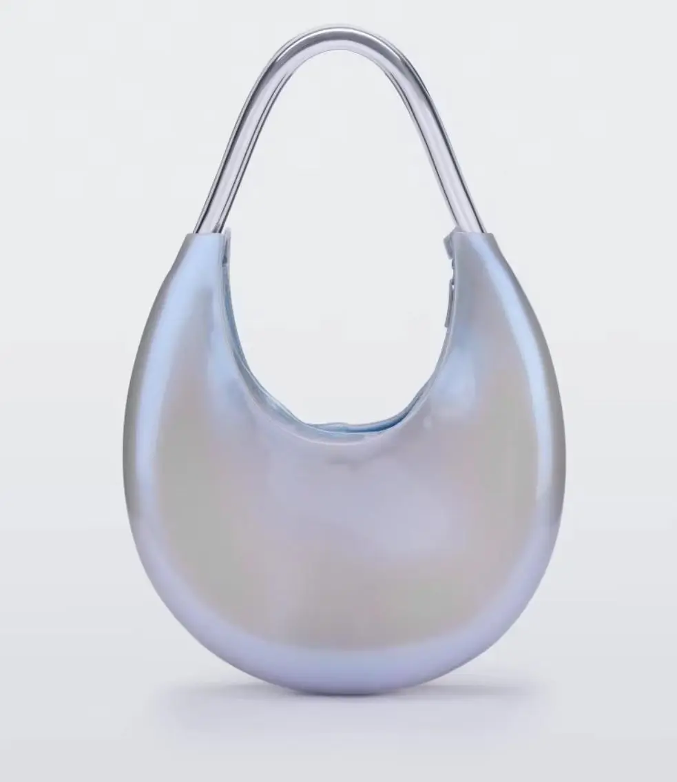 2024 Niche Design omen\'s Jelly Club Crescent Bag Fashion Ladies New Pvc Underarm Bag Ins Moon Bag