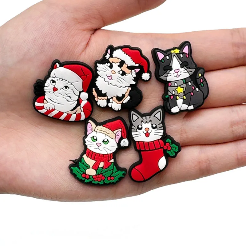 Ornamen Aksesori pesta dekorasi sepatu pin topi Santa Xmas anak laki-laki wanita hiasan sepatu kucing Merry Natal