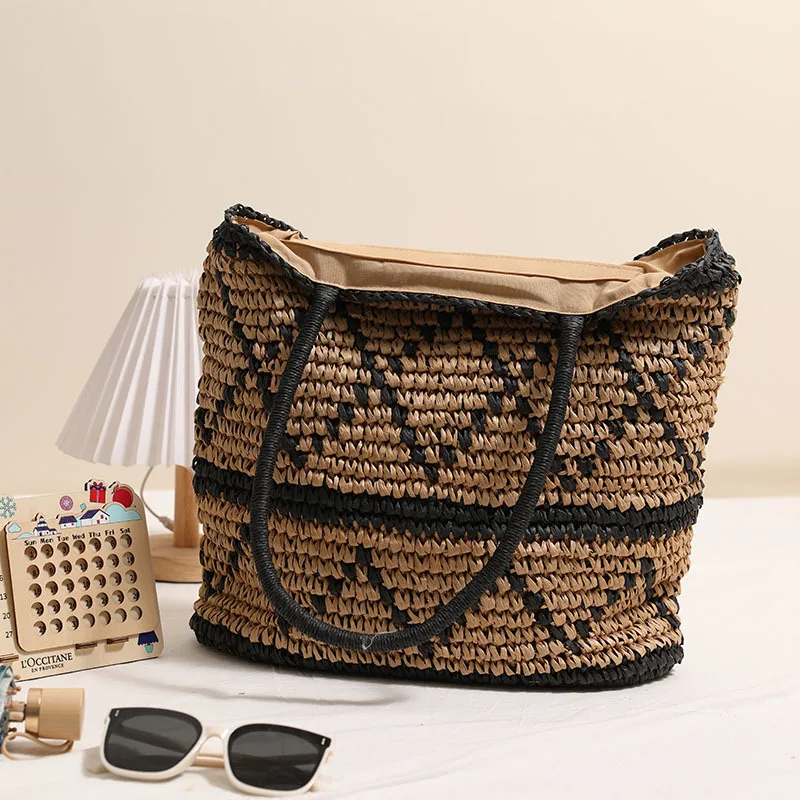 

Vacation Style Beach Fashionable Women's Bag Retro Diamond Grid Single Shoulder Grass Woven Bag