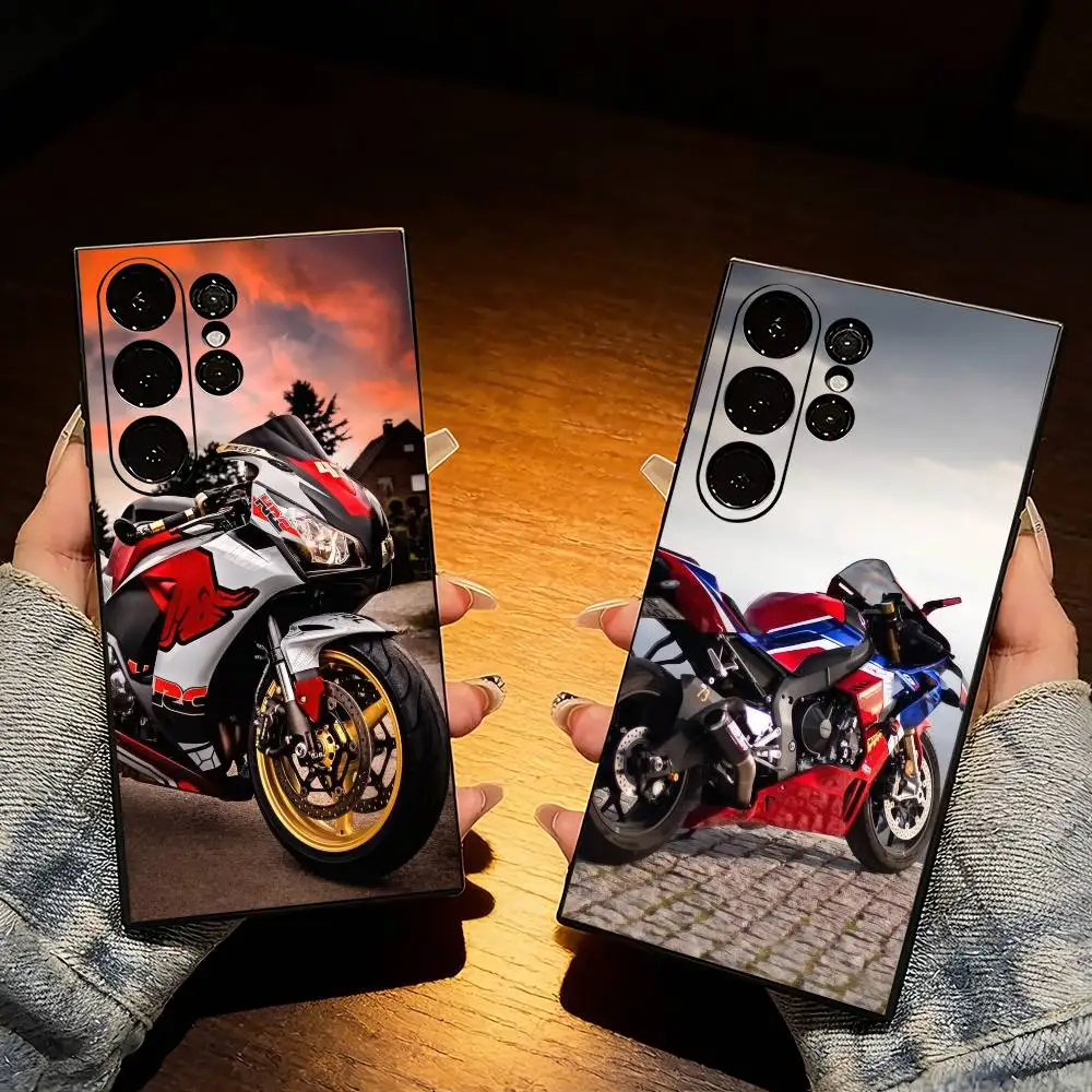 MOTOsGP CBR 1000-RR Fireblade Phone Case For Samsung S25,S24,S21,S22,S23,S20,Ultra,S26,Plus,Fe,Note,5G Black Cover