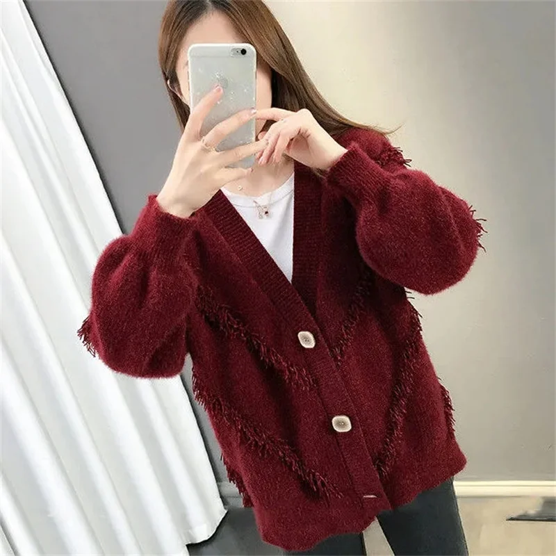 

2023 Women New Korean V-neck assels Knitted Jacket Cardigan Female With Loose Online Celebrity Lazy Wind Thick Thin Sweater Coat