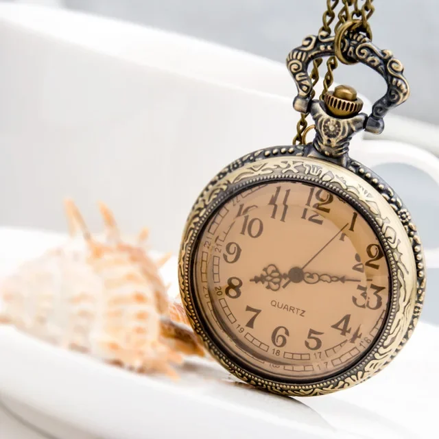 Fashion Bronze Tea Glass Vintage Steampunk Pocket Watch Chain Arabic Number Necklace Women Men Quartz Pocket Watches CF1060