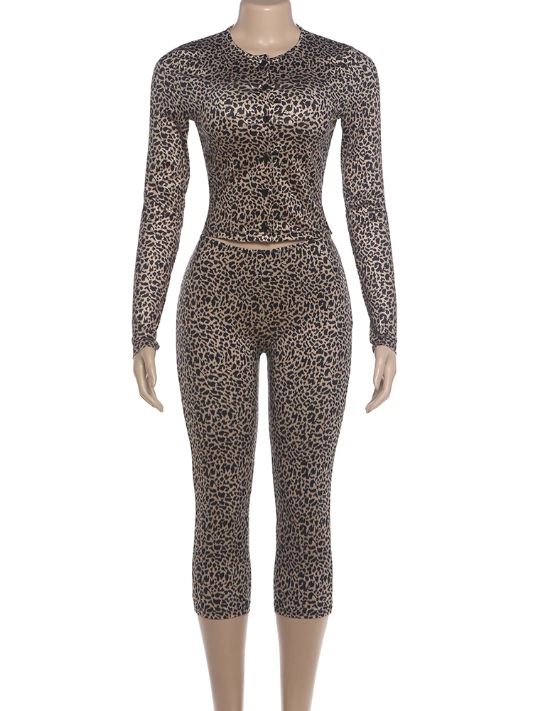 Weird Puss Leopardenmuster 2-teiliges Set für Damen, einreihig, O-Ausschnitt, langärmeliges Crop-Top + elastische Taille, eng anliegendes kurzes Street-Anzug-Set – Detail 3