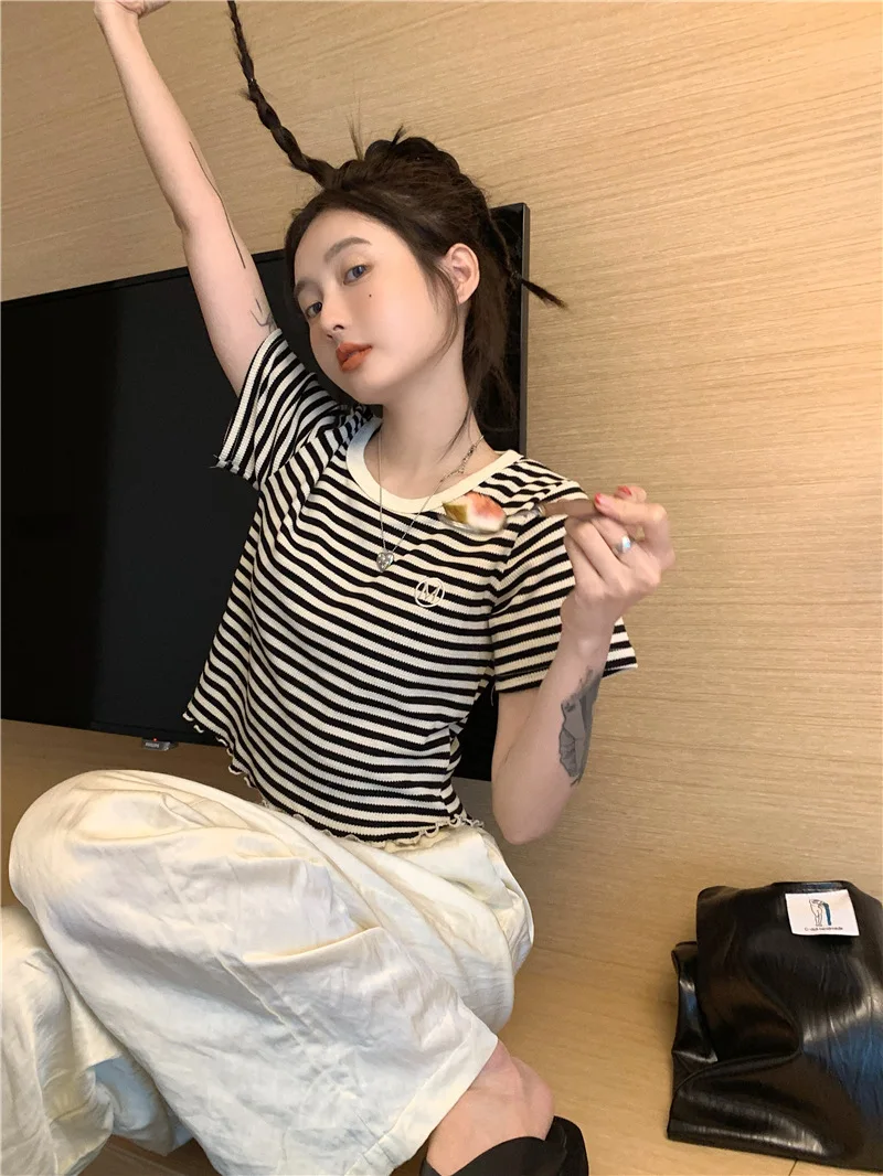 2025 neue Gestreiften Crop Top Frauen Koreanische Crew Neck Sommer Print Kurzarm Tops Dünne Beiläufige Einfache Alle-spiel frauen T Shirts – Detail 10