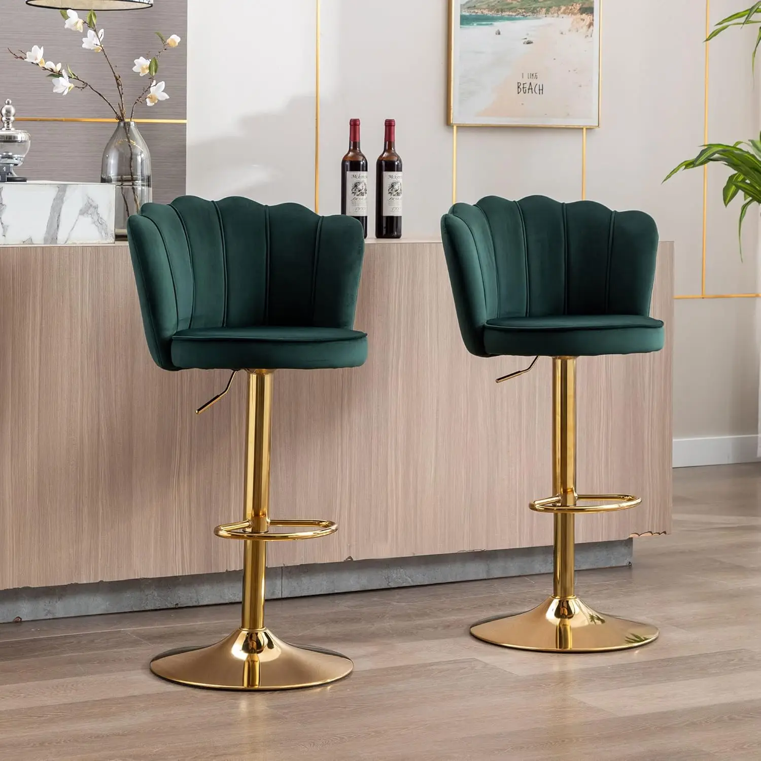 Set di 2 sgabelli da bar girevoli, sedie da bar regolabili imbottite in velluto con base dorata, verde scuro