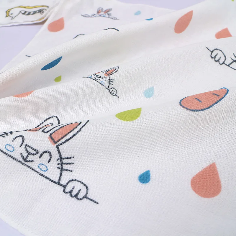 High Density 30 * 30CM Double-layer Printed Cotton Gauze Handkerchief Face Handkerchief Combed Cotton Square Towel