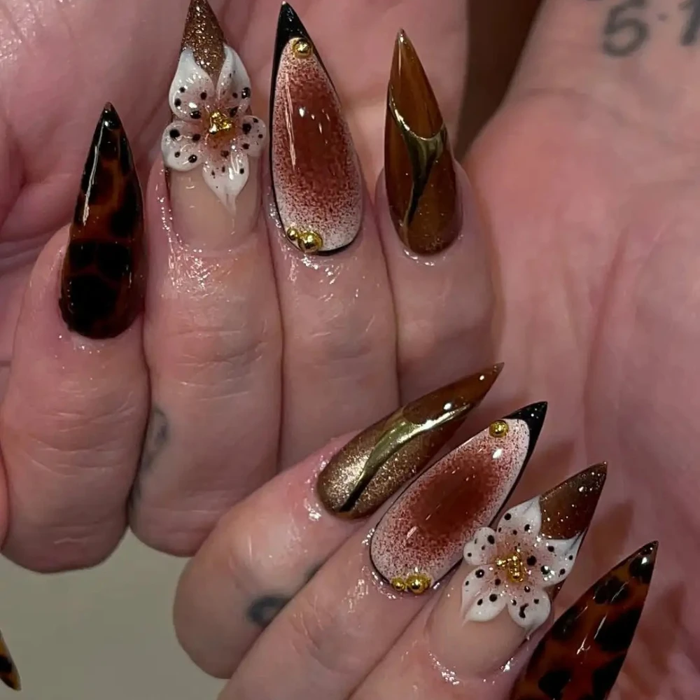 10개입 프레스온 네일 수제 스퀘어 & 아몬드 모양 인조 손톱 프렌치 페인팅 3D 플로럴 디자인 재사용 가능한 아크릴 네일 세트